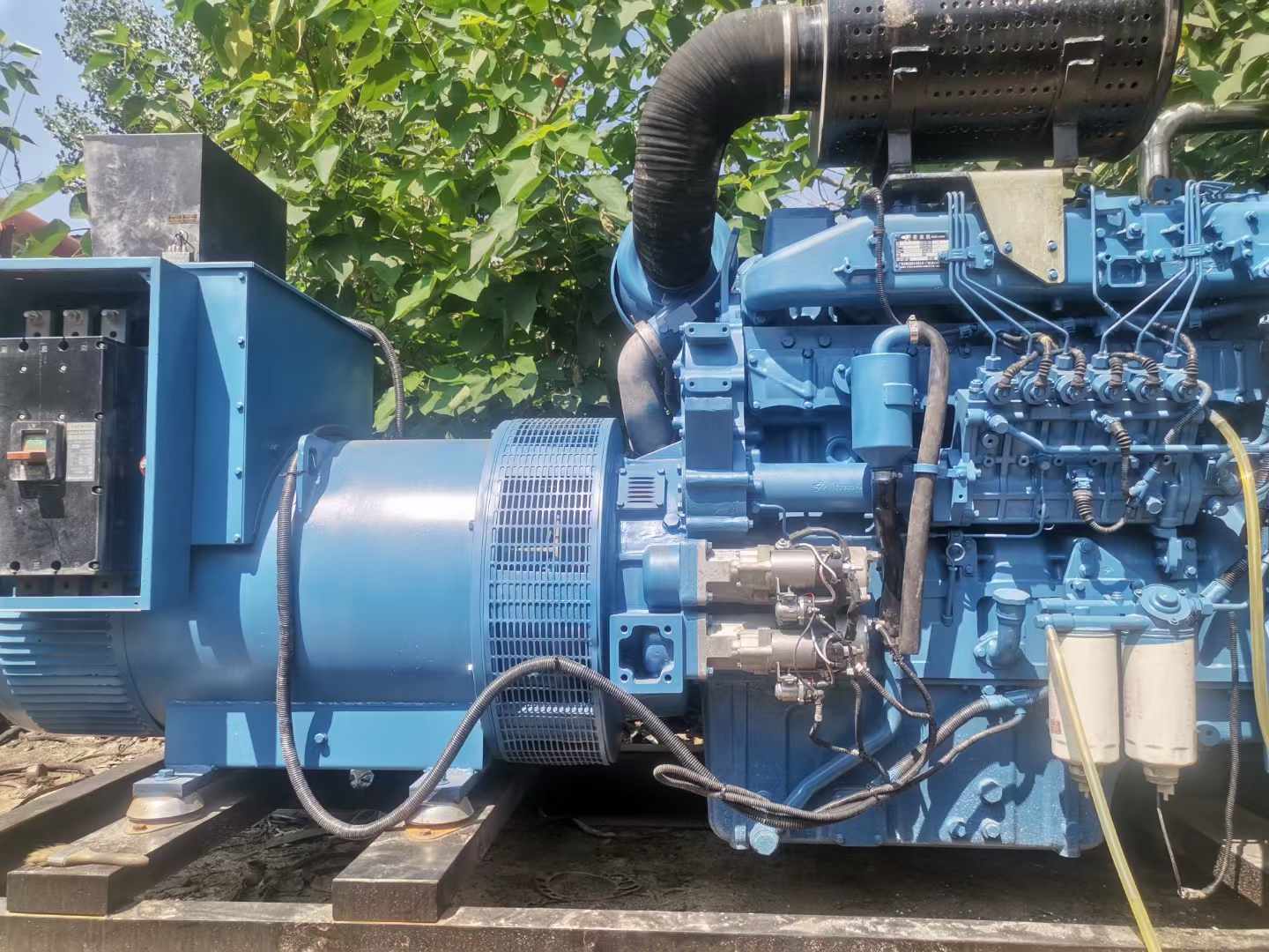 广西详细说明降低 800kW 柴油发电机输出电流波动的方法